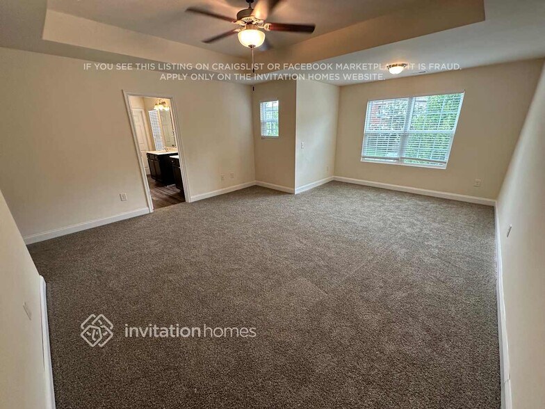 Building Photo - 9812 Maywine Cir