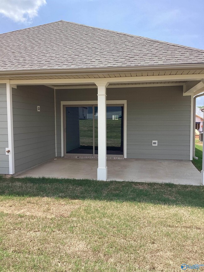 Building Photo - 28589 Whitehall Ln