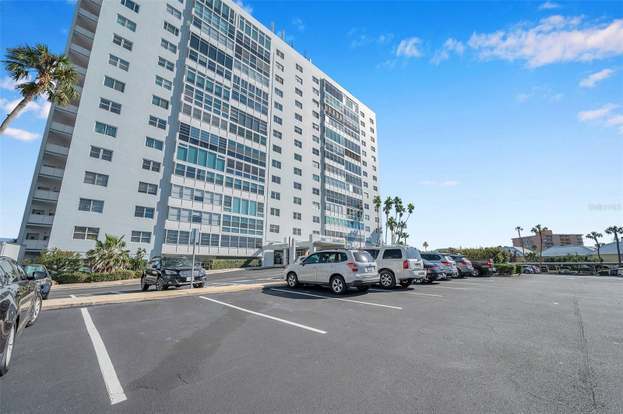 Building Photo - 7200 Sunshine Skyway Ln S