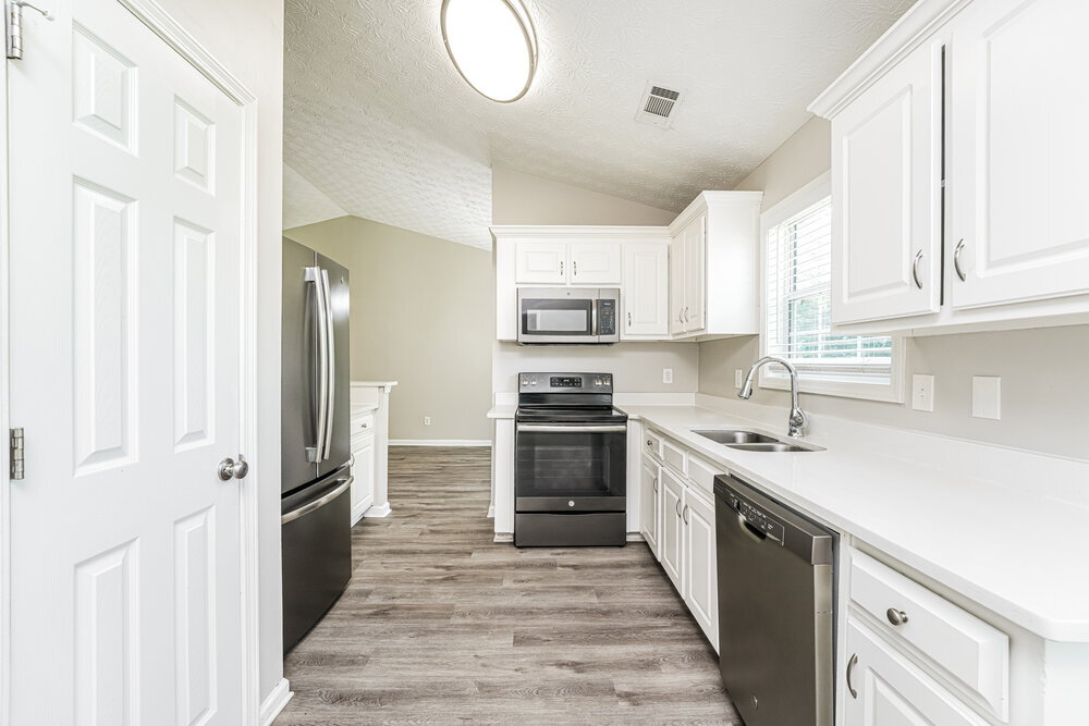 Building Photo - 45 Weldon Pl