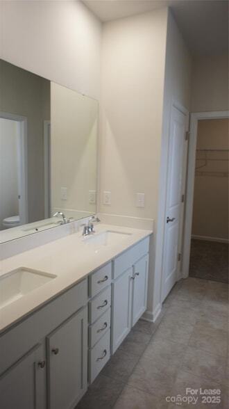 Building Photo - 137 Pampas Pl