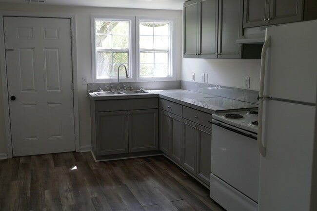 Building Photo - 209 Doctor M.L.K. Jr Ave