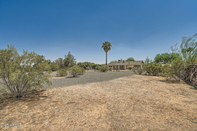 Building Photo - 6220 E Gold Dust Ave