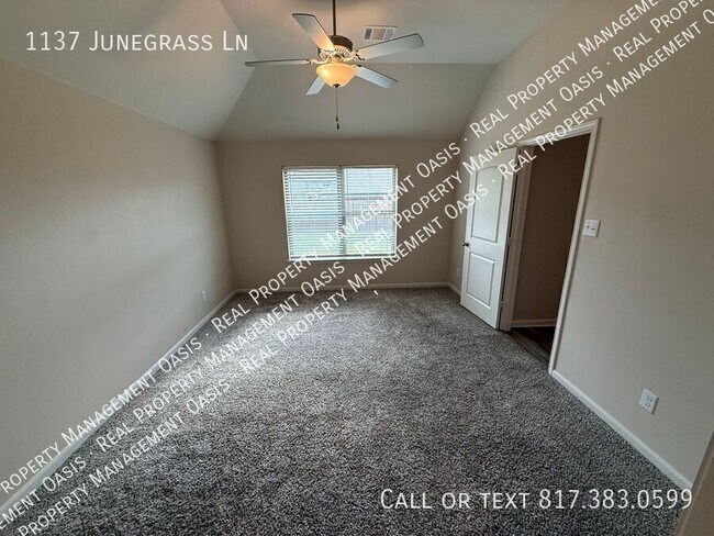 Building Photo - 1137 Junegrass Ln