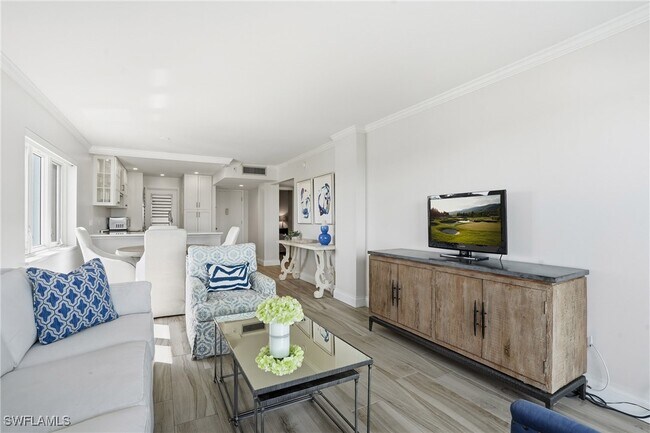 Building Photo - 1300 Gulf Shore Blvd N