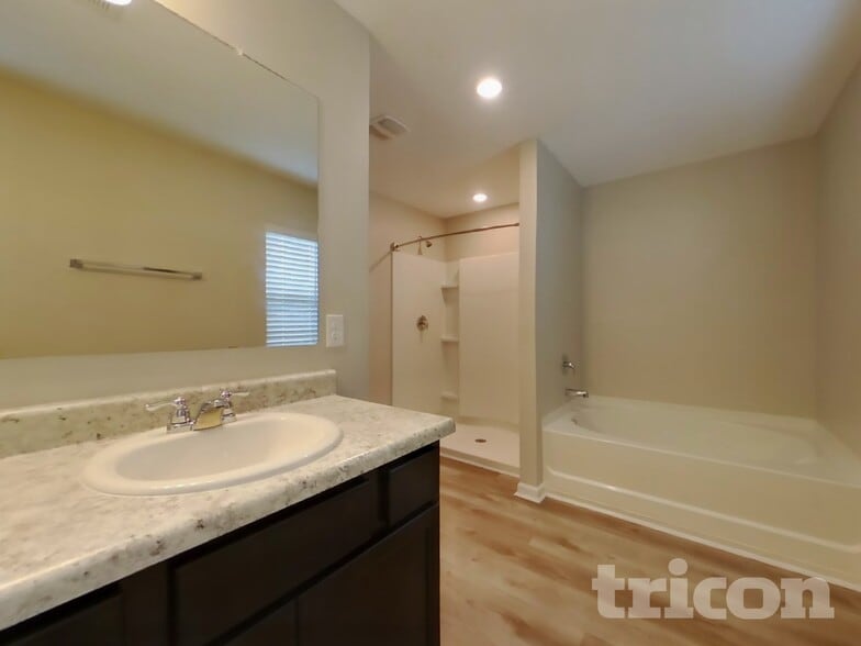 Building Photo - 99 Yonah Way