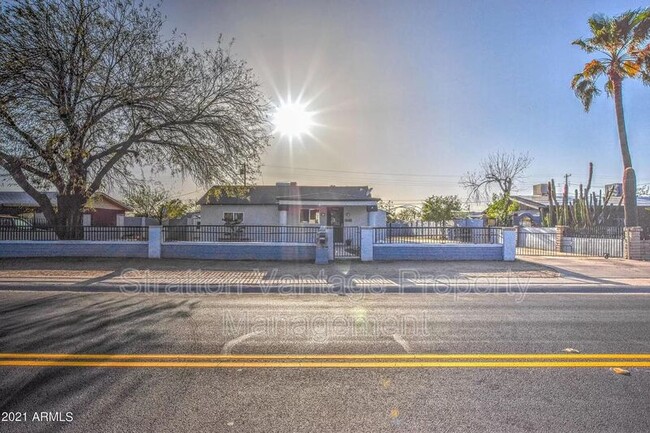 Building Photo - 15620 N Greasewood St