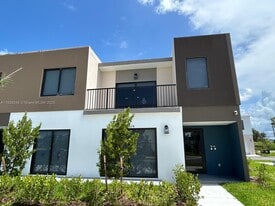 Building Photo - 14624 SW 261st Ter