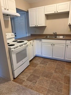 Building Photo - 301 Heideman Ave