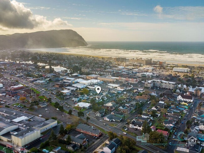 Building Photo - 849 1st Ave