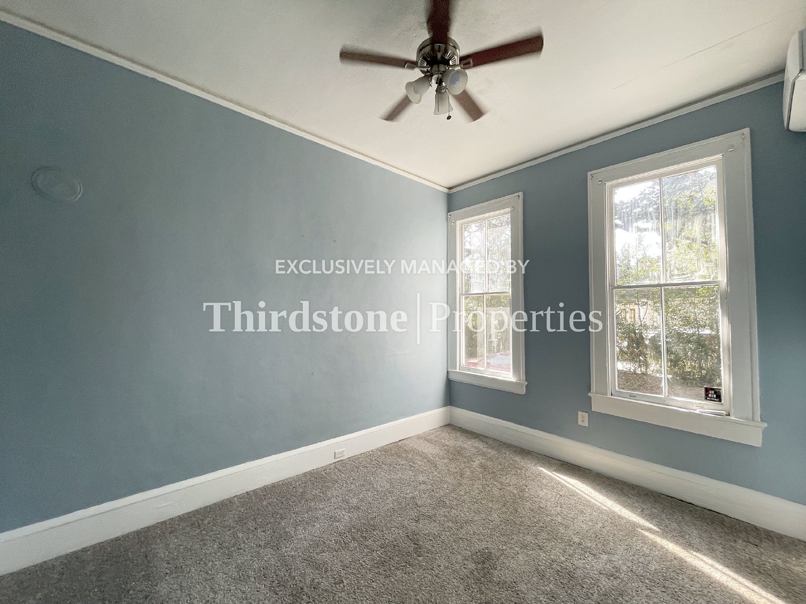 Building Photo - 121 W 6th St