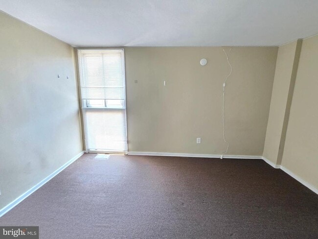 Building Photo - 4037 Baltimore Ave