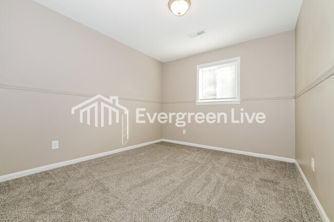 Building Photo - 18109 19th St N