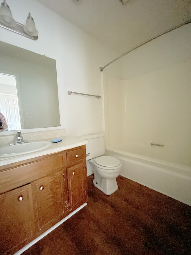 Building Photo - 1507 Halston Cir NW