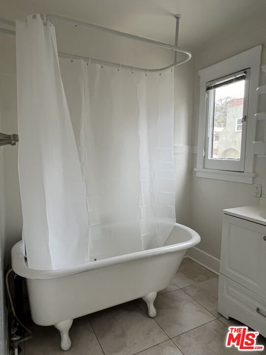 Building Photo - 1667 Golden Gate Ave