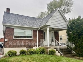 Building Photo - 1264 Westminster Ave