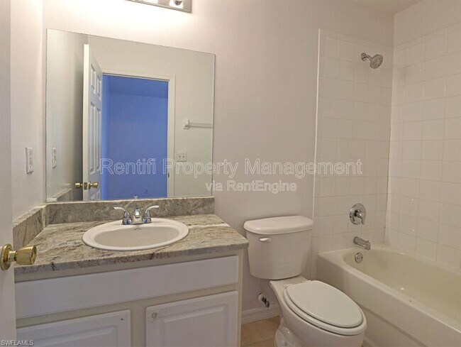 Building Photo - 10036 Poppy Hill Dr