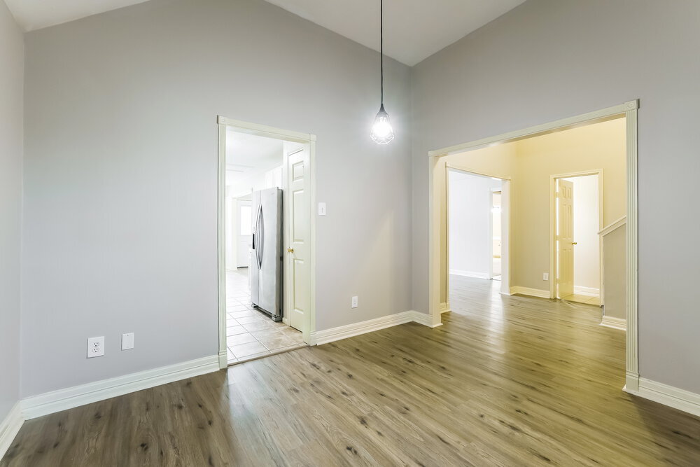 Building Photo - 18626 Droitwich Dr