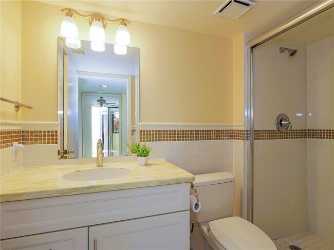 Building Photo - 1821 Mooringline Dr