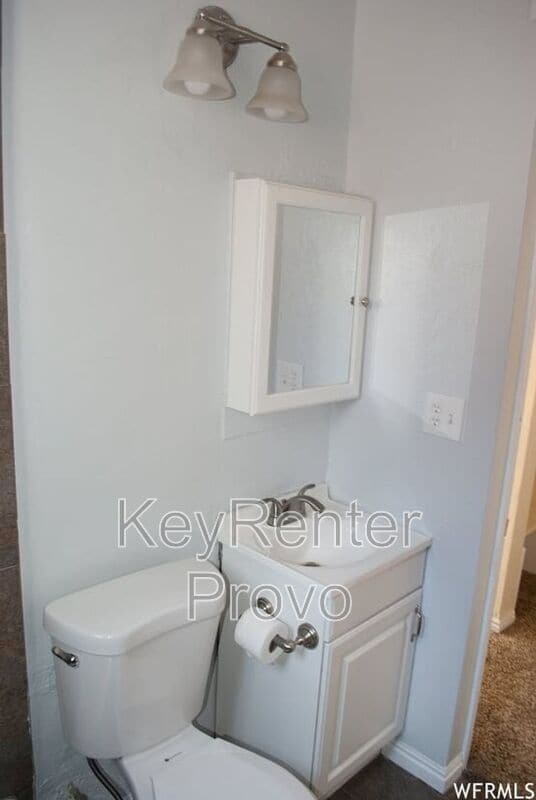 Building Photo - 790 W 500 S