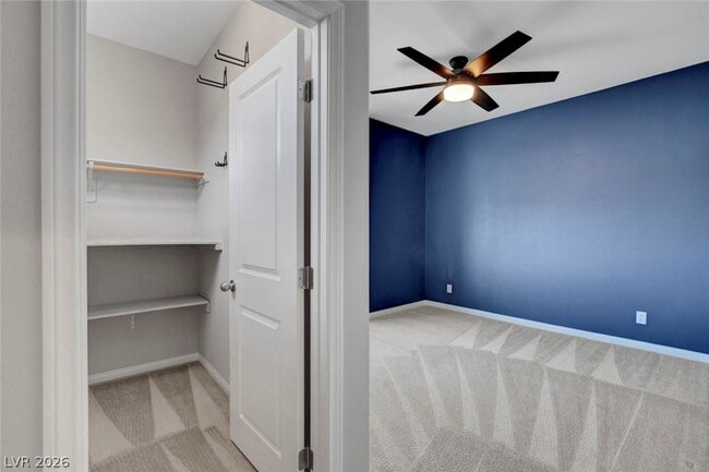 Building Photo - 8067 Tank Loop St