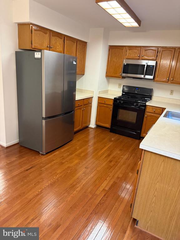 Building Photo - 10727 Gideon Ct