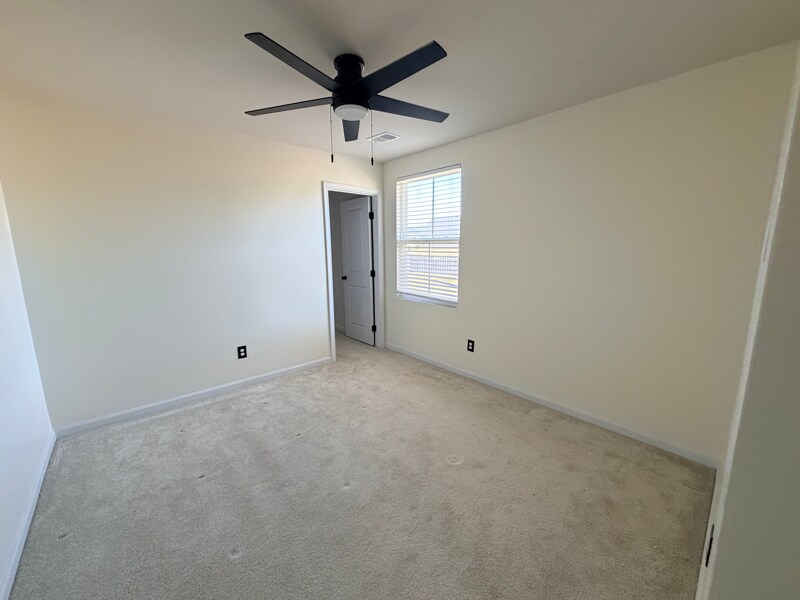 Building Photo - 3012 Blue Brook Ln