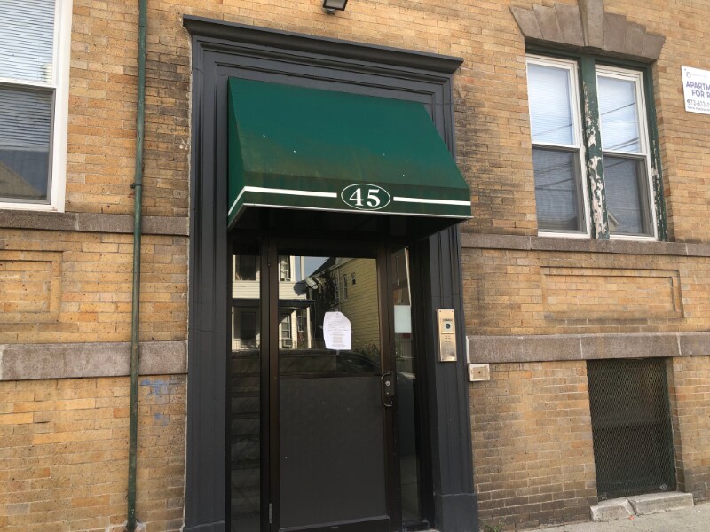 Building Photo - 43 Henry St