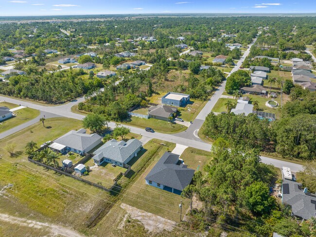 Building Photo - 2779 Quentin Ave SE