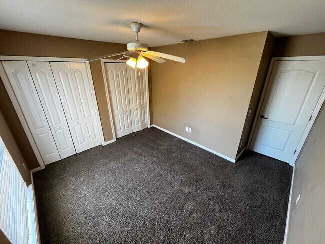 Building Photo - 4 bed / 2.5 bath in Middleburg