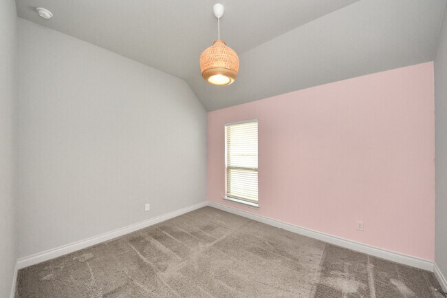 Building Photo - 4412 Mesquite Terrace Dr
