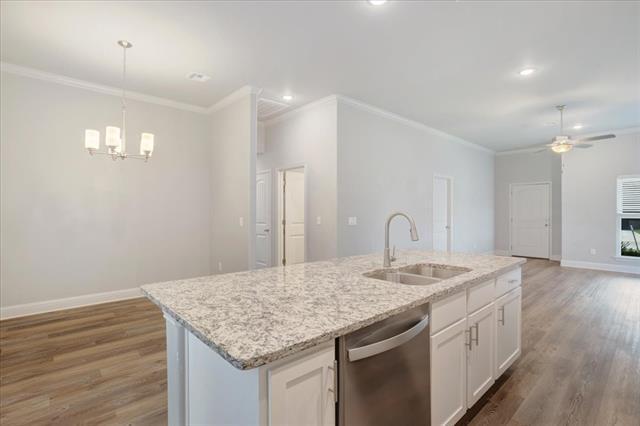 Building Photo - 2111 Wyldewood Wy
