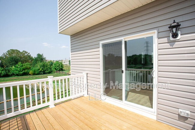 Building Photo - 234 Macoun Way