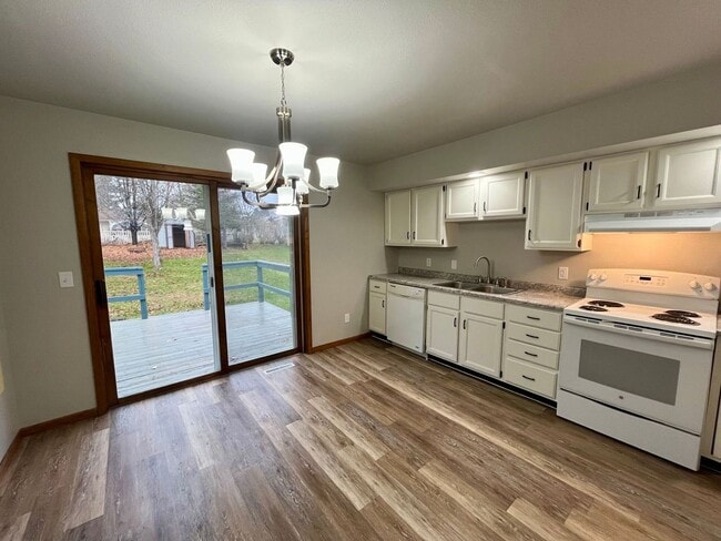 Building Photo - 1724-1726 Lenard St