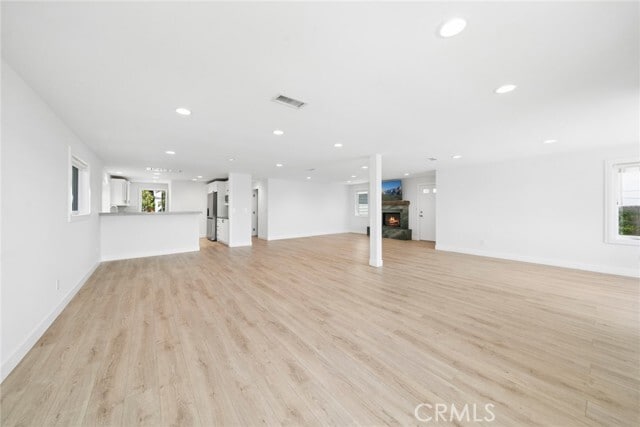 Building Photo - 112 S Bay Front