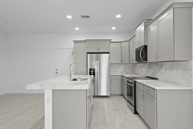 Building Photo - 4616 Longwood Lk Sq