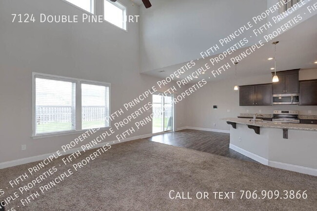 Building Photo - 7124 Double Pine Ct