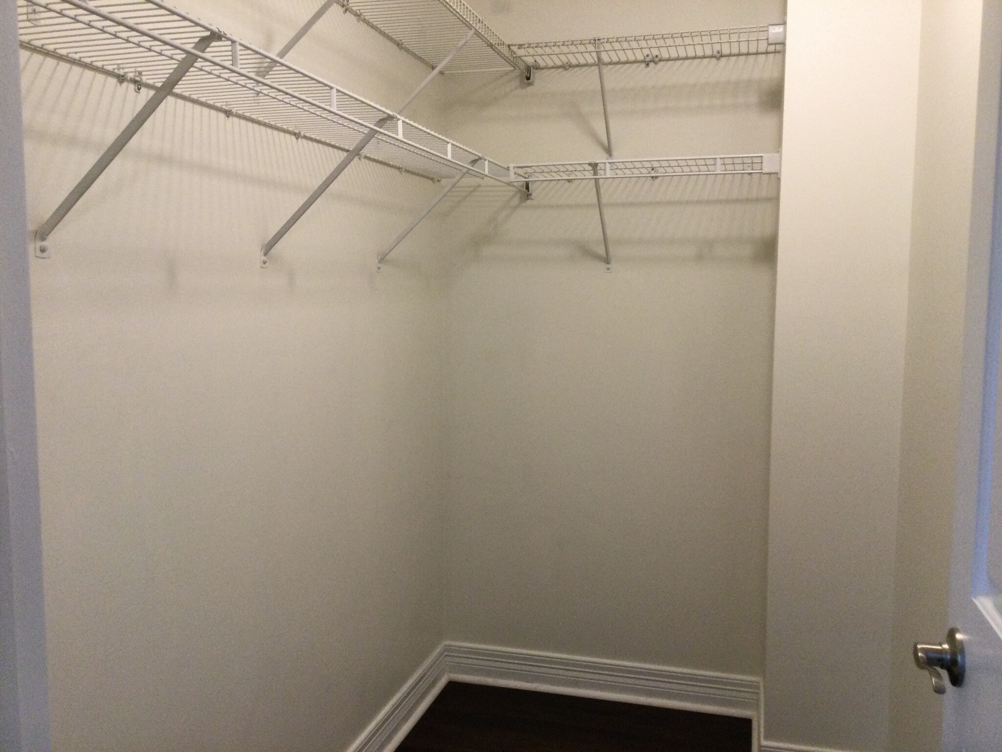 Building Photo - 2083 Shetland St