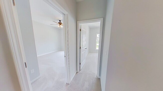 Building Photo - 355 Koweta Way