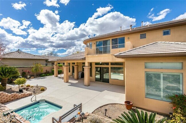 Building Photo - Elegant Anthem Country Club Residence with Spa, Balcony & 3-Car Garage