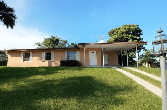 Building Photo - 2283 Howland Blvd