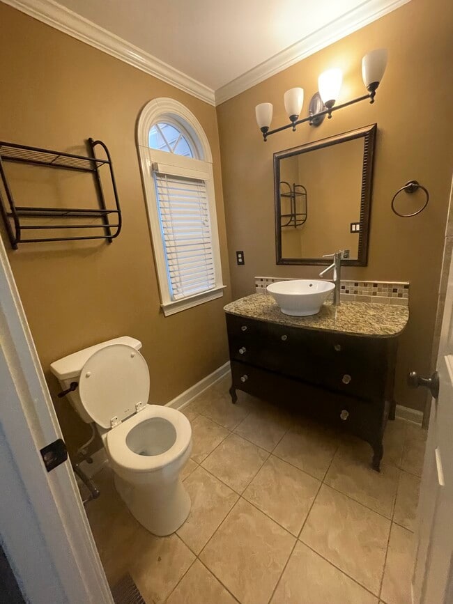 Building Photo - 6714 Olde Province Ct