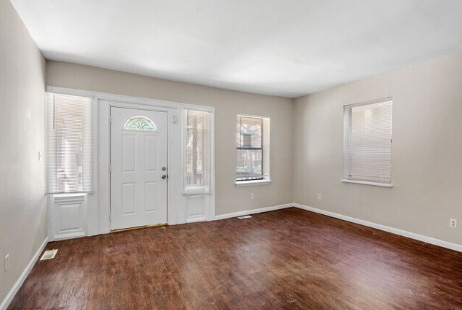 Building Photo - 6937 Etzel Ave