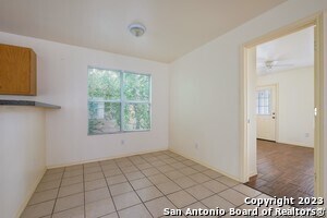 Building Photo - 120 Andrews St