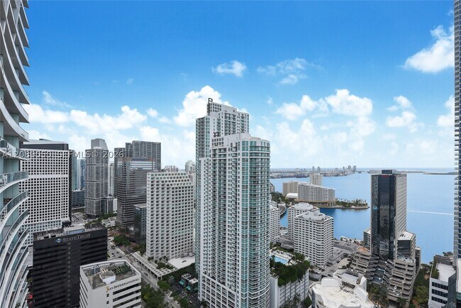 Building Photo - 1010 Brickell Ave