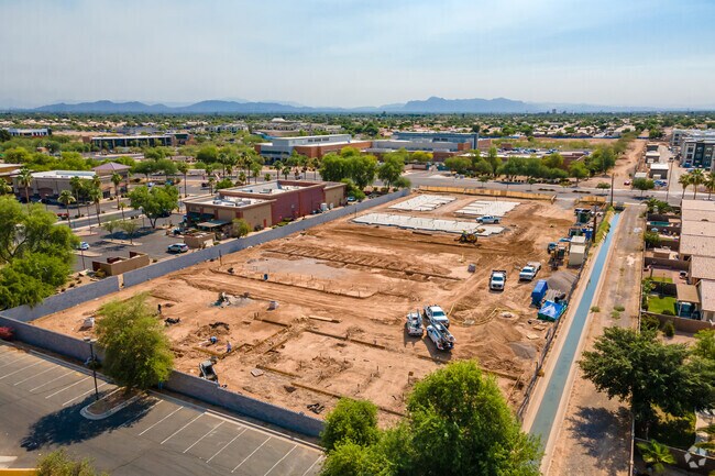Building Photo - The Carson