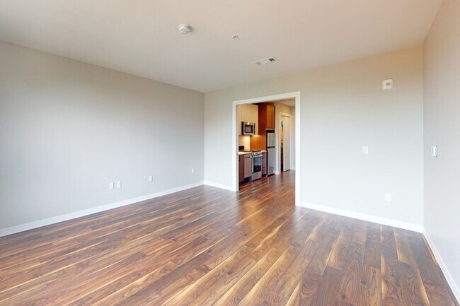 Floorplan - 520 E Armour