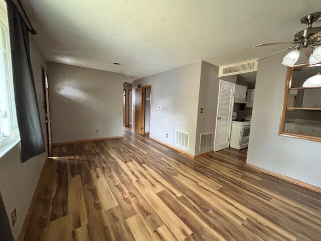 Building Photo - 1215 Dellwood Ave