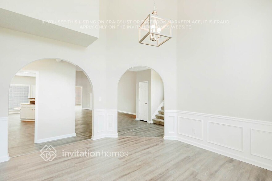 Building Photo - 4240 Autumn Lake Ct