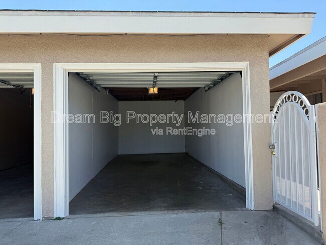 Building Photo - 3659 Wilbur St